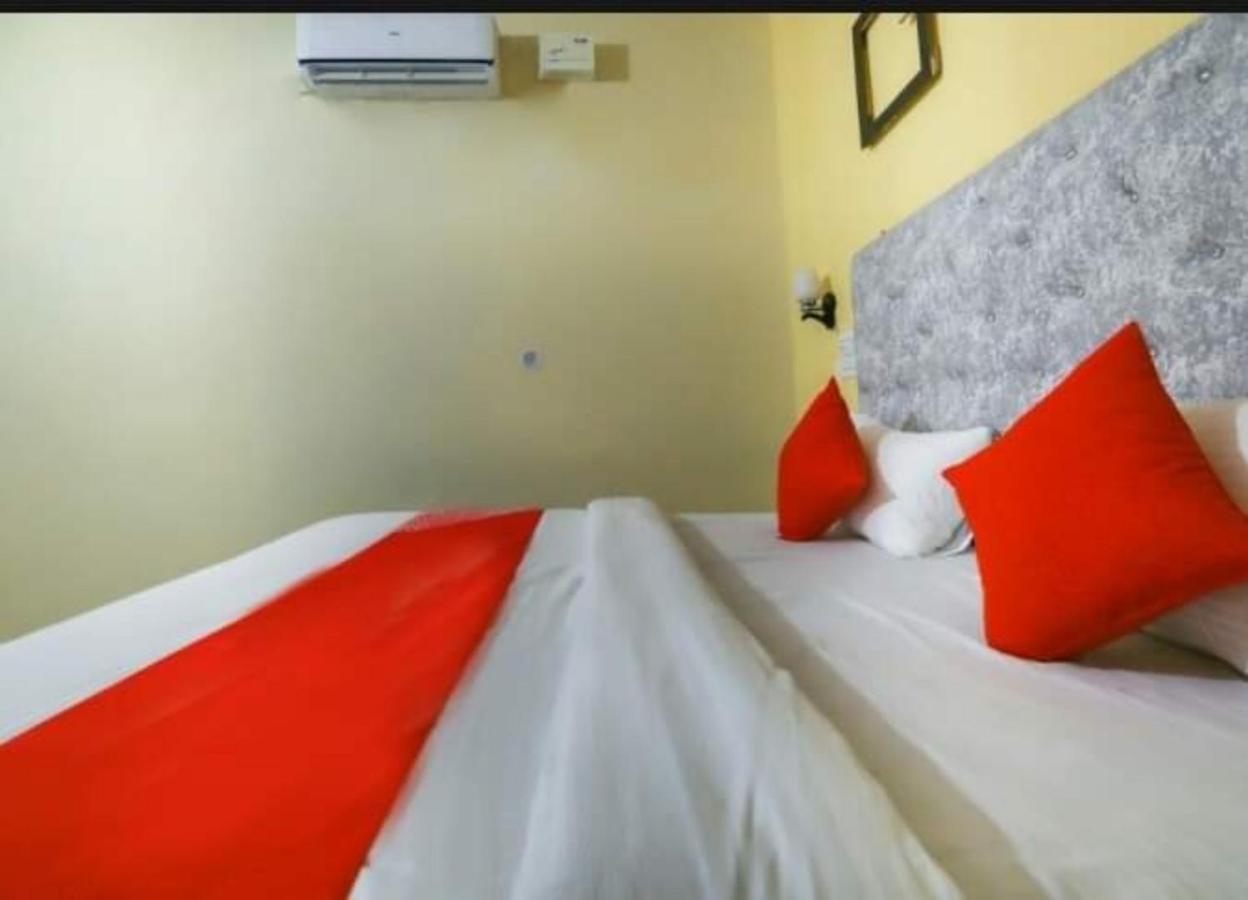 Oyo Green Villa Meerut Luaran gambar